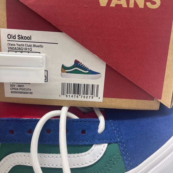 Vans Women's Old Skool (Vans Yacht Club) Blue/Green Sneakers
VN0A38G1R1Q - Picture 16 of 16